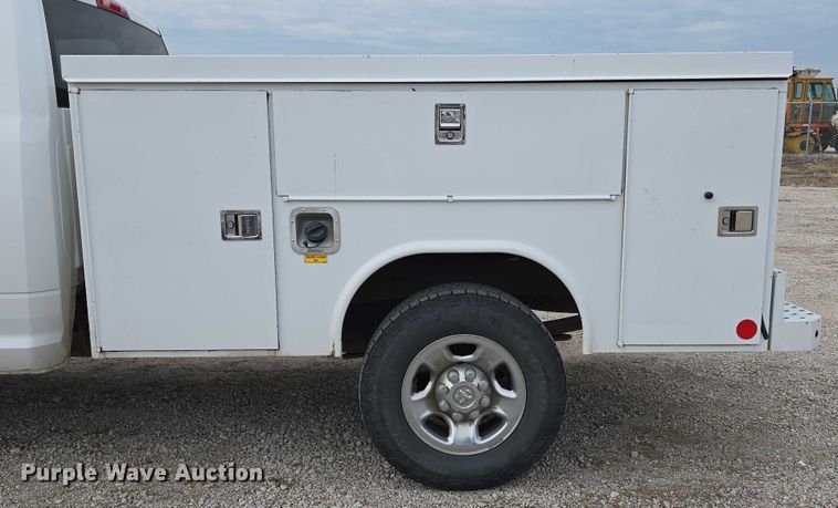 image for item DT6904 2010 Dodge Ram 2500 utility bed pickup truck