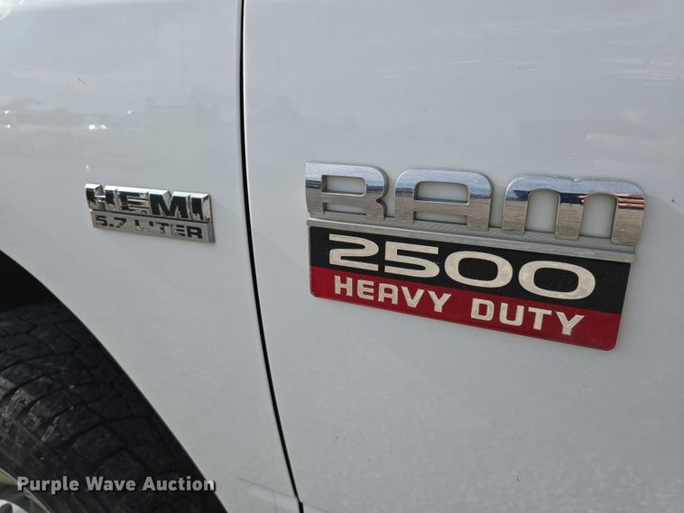 image for item DT6904 2010 Dodge Ram 2500 utility bed pickup truck