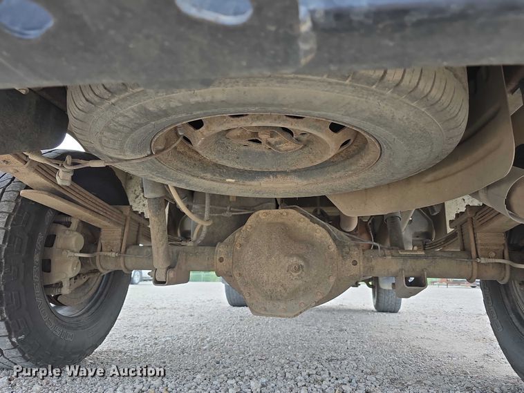 image for item DT6904 2010 Dodge Ram 2500 utility bed pickup truck