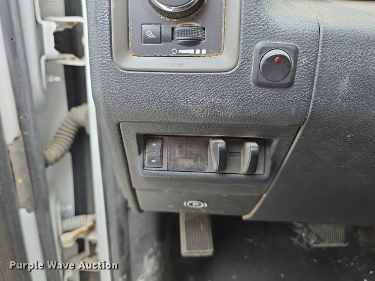 image for item DT6904 2010 Dodge Ram 2500 utility bed pickup truck