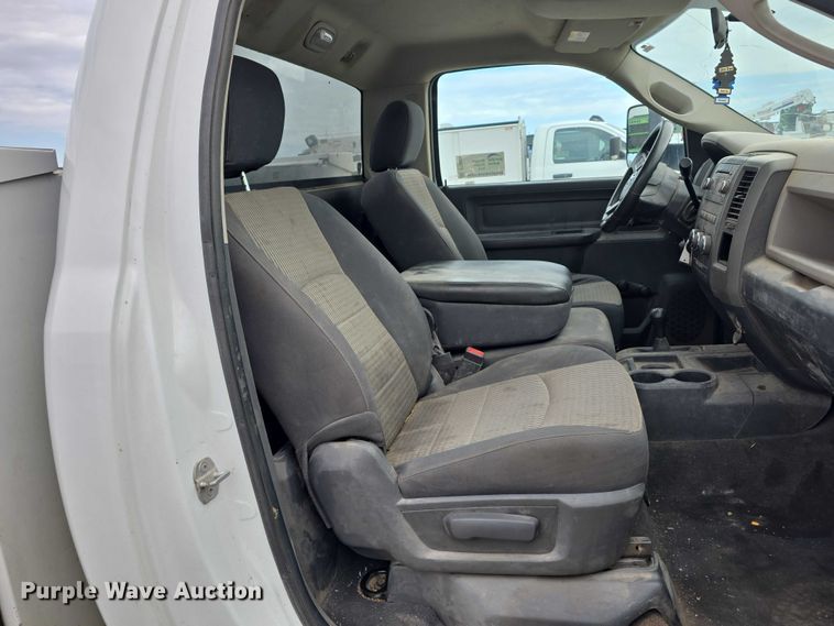 image for item DT6904 2010 Dodge Ram 2500 utility bed pickup truck