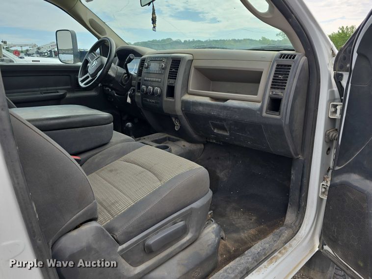 image for item DT6904 2010 Dodge Ram 2500 utility bed pickup truck