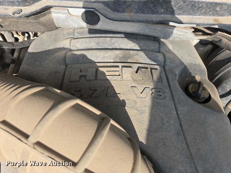 image for item DT6904 2010 Dodge Ram 2500 utility bed pickup truck