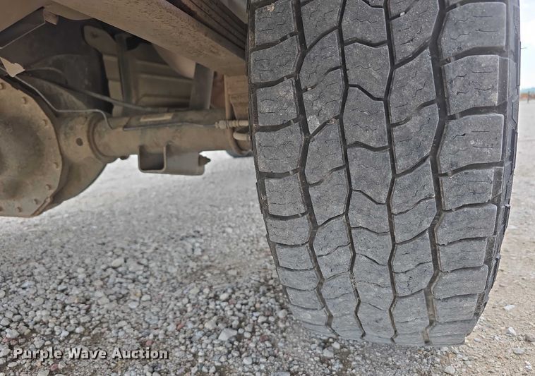 image for item DT6904 2010 Dodge Ram 2500 utility bed pickup truck