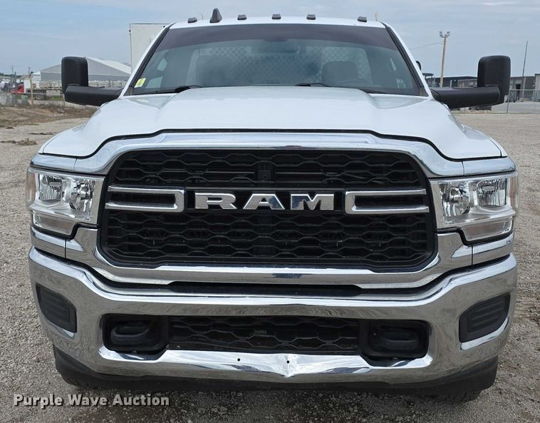 image for item DT6906 2021 Dodge Ram 3500  utility bed pickup truck