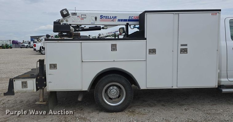 image for item DT6906 2021 Dodge Ram 3500  utility bed pickup truck