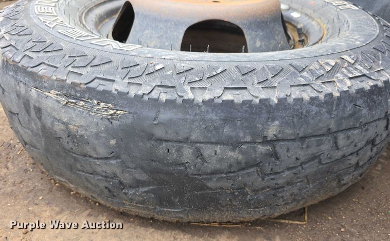 image for item DT6906 2021 Dodge Ram 3500  utility bed pickup truck