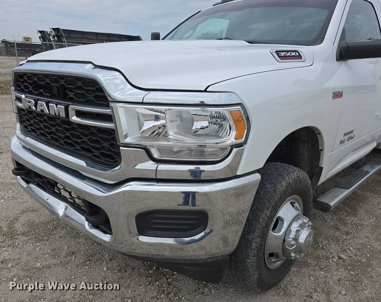 image for item DT6906 2021 Dodge Ram 3500  utility bed pickup truck