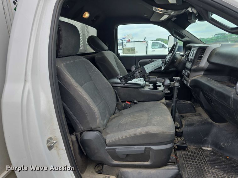 image for item DT6906 2021 Dodge Ram 3500  utility bed pickup truck