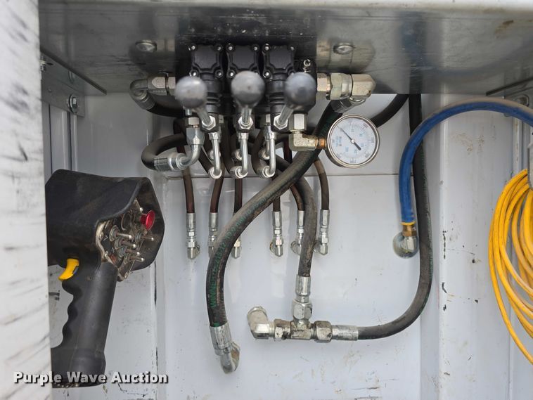 image for item DT6908 2021 Dodge Ram 5500 utility / service truck