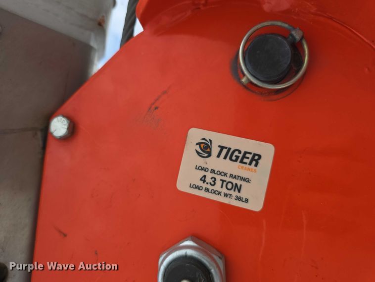 image for item DT6908 2021 Dodge Ram 5500 utility / service truck