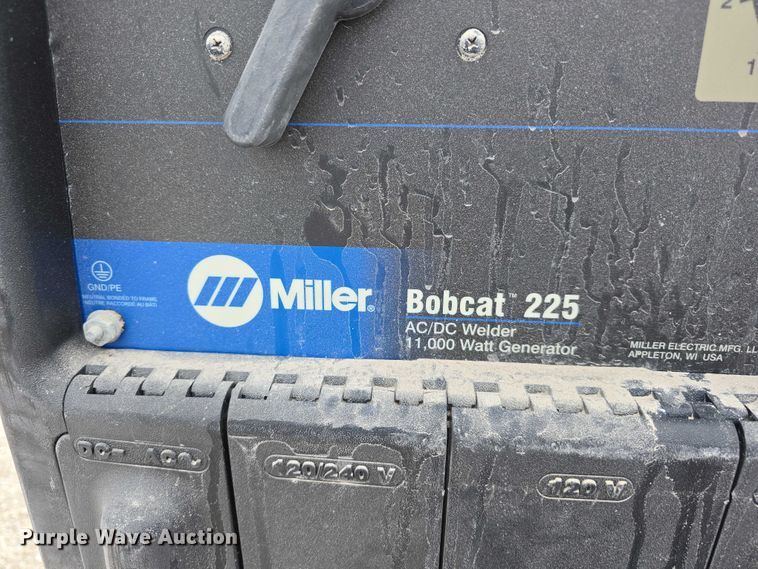 image for item DT6908 2021 Dodge Ram 5500 utility / service truck