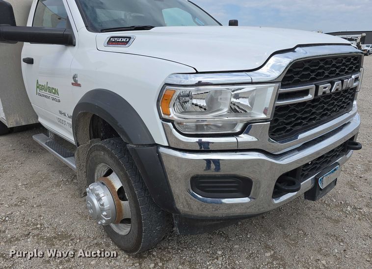 image for item DT6908 2021 Dodge Ram 5500 utility / service truck