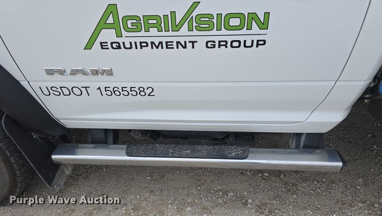 image for item DT6908 2021 Dodge Ram 5500 utility / service truck