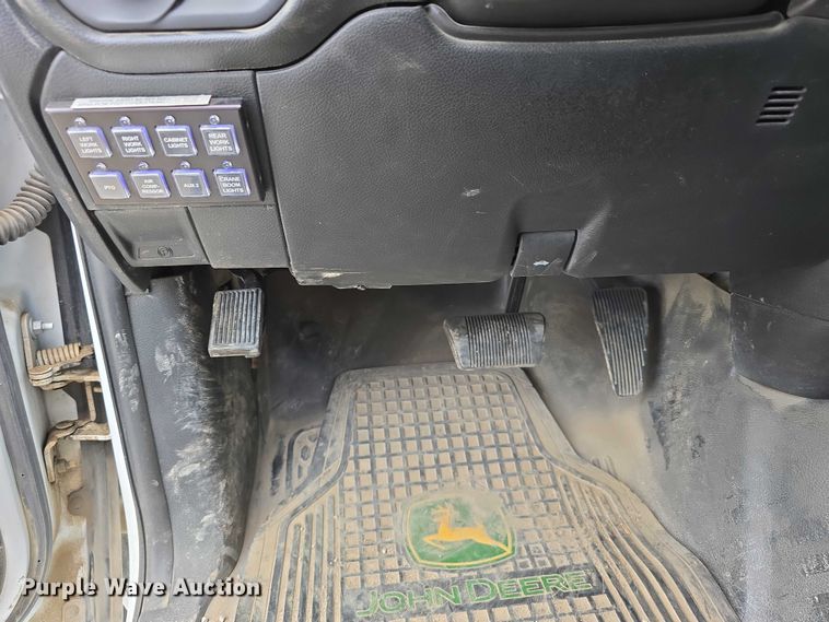 image for item DT6908 2021 Dodge Ram 5500 utility / service truck