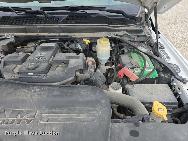 image for item DT6908 2021 Dodge Ram 5500 utility / service truck