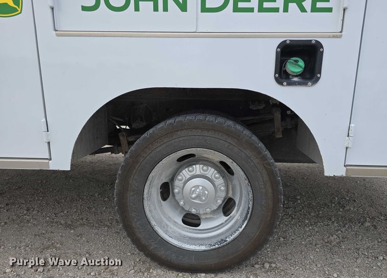 image for item DT6908 2021 Dodge Ram 5500 utility / service truck