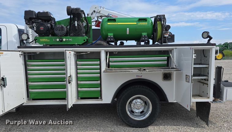 image for item DT6909 2021 Dodge  Ram 3500 utility bed pickup truck