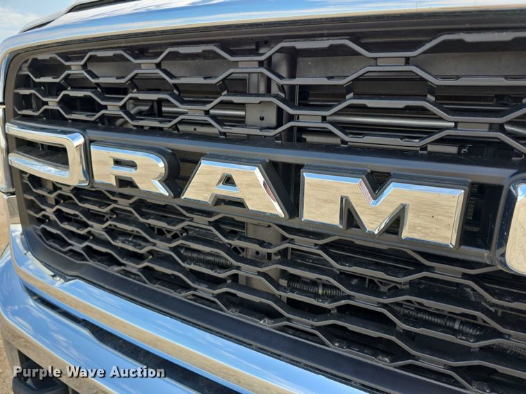 image for item DT6909 2021 Dodge  Ram 3500 utility bed pickup truck