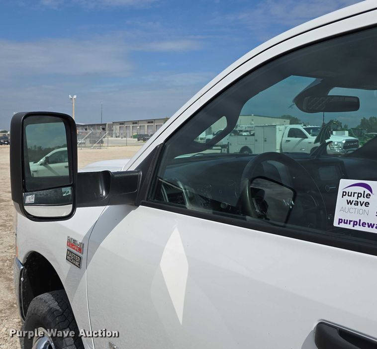 image for item DT6909 2021 Dodge  Ram 3500 utility bed pickup truck