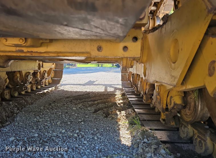 image for item DT6969 1994 Caterpillar D8N crawler tractor