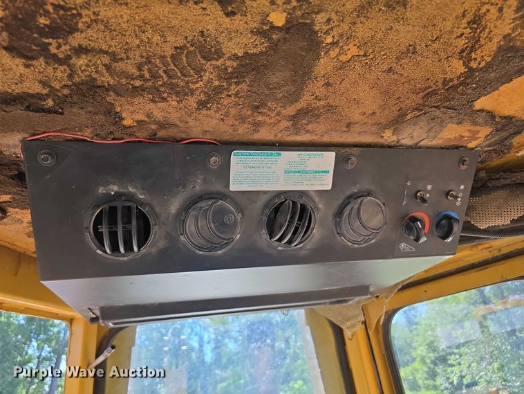 image for item DT6969 1994 Caterpillar D8N crawler tractor