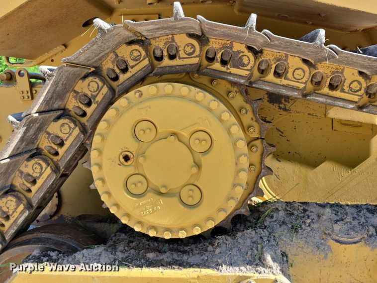 image for item DT6969 1994 Caterpillar D8N crawler tractor