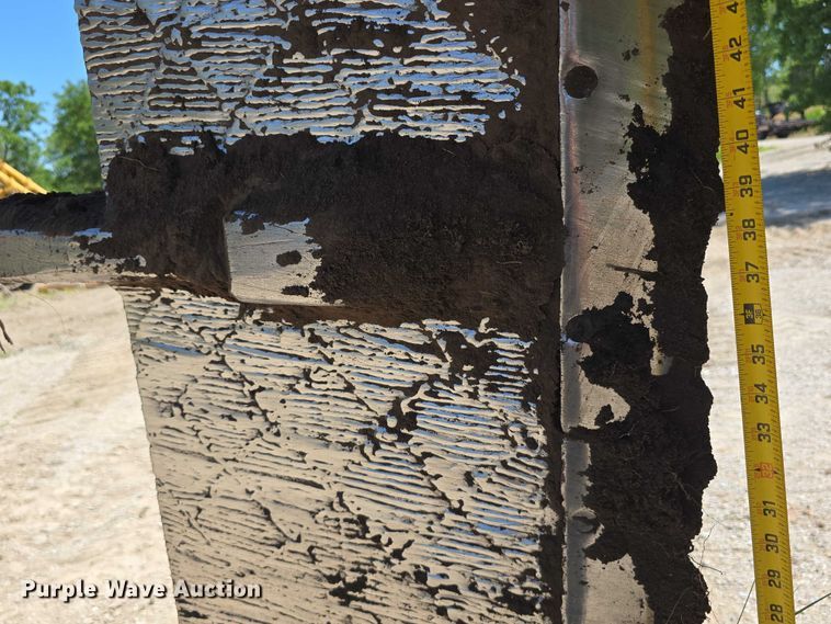 image for item DT6970 1990 Caterpillar D8N cable plow