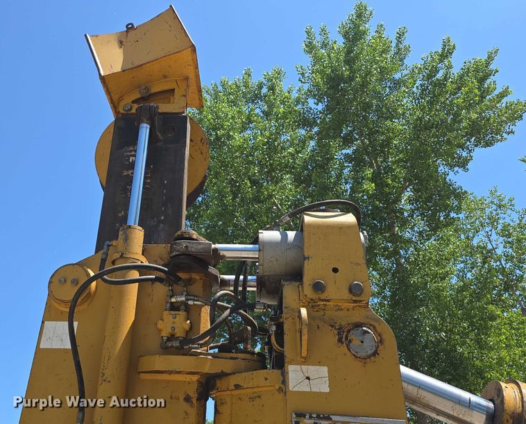 image for item DT6970 1990 Caterpillar D8N cable plow