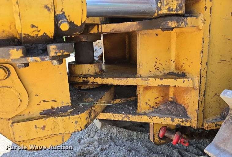 image for item DT6970 1990 Caterpillar D8N cable plow