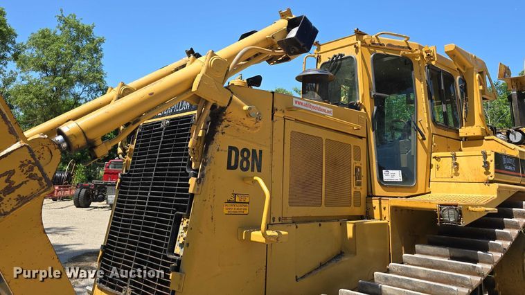 image for item DT6970 1990 Caterpillar D8N cable plow