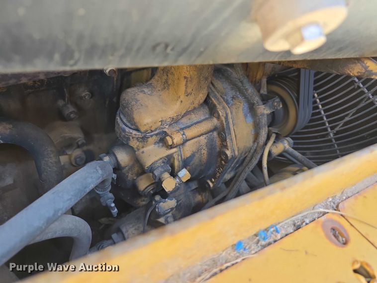 image for item DT6970 1990 Caterpillar D8N cable plow