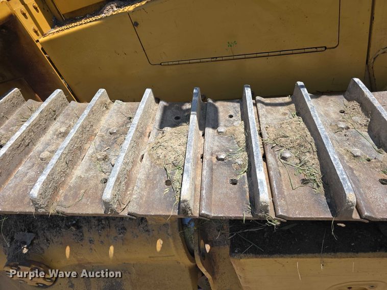 image for item DT6970 1990 Caterpillar D8N cable plow