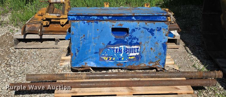 image for item DT6970 1990 Caterpillar D8N cable plow