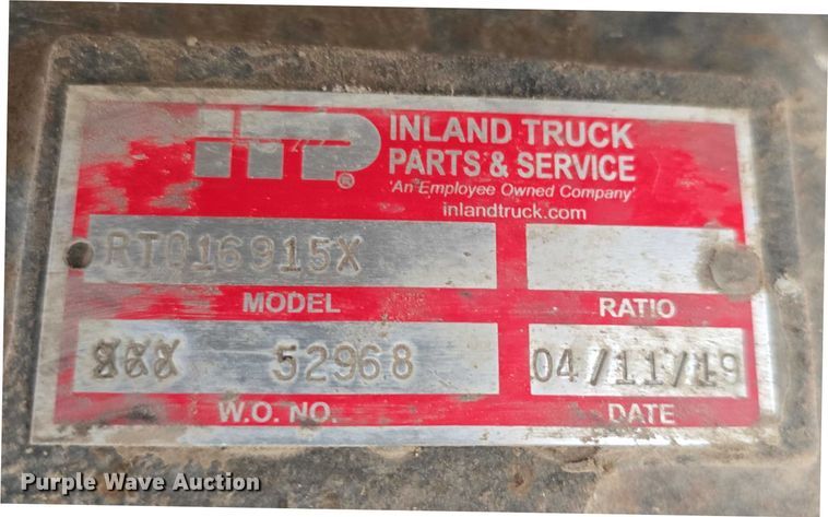 image for item DT6979 2008 Peterbilt 388 semi truck