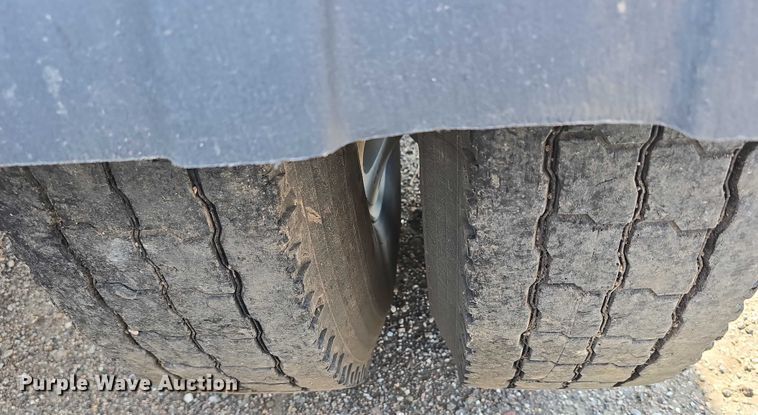 image for item DT6979 2008 Peterbilt 388 semi truck