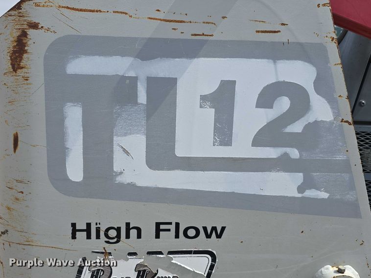 image for item DT6980 2013 Takeuchi TL12 tracked skid steer loader