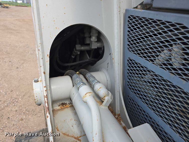 image for item DT6980 2013 Takeuchi TL12 tracked skid steer loader