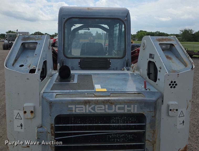 image for item DT6980 2013 Takeuchi TL12 tracked skid steer loader