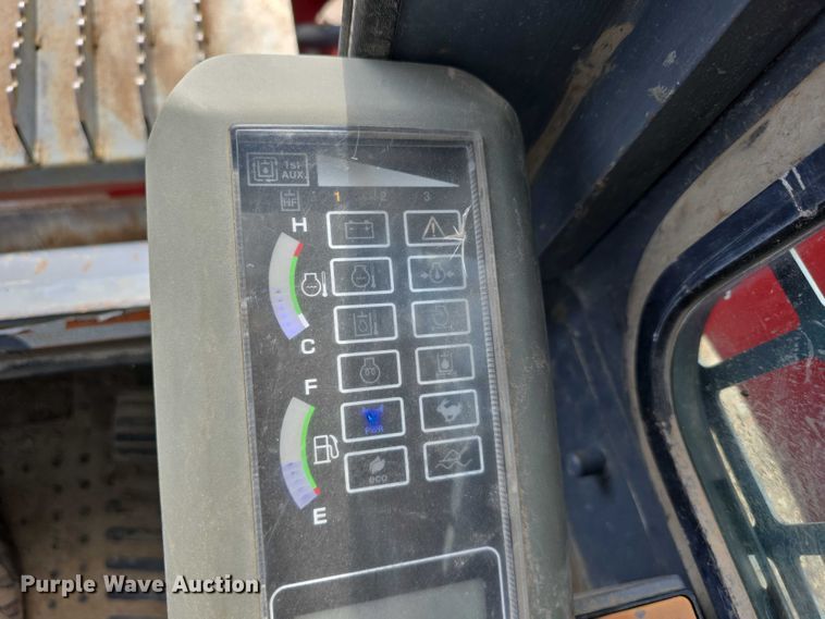 image for item DT6980 2013 Takeuchi TL12 tracked skid steer loader