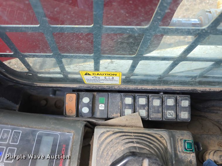 image for item DT6980 2013 Takeuchi TL12 tracked skid steer loader