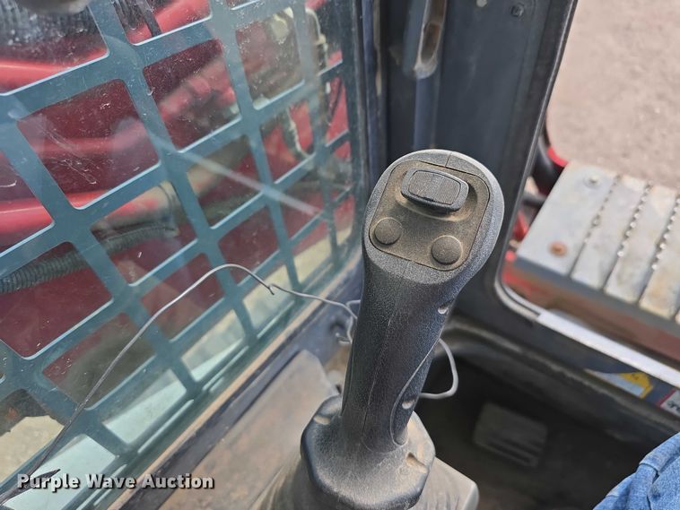 image for item DT6980 2013 Takeuchi TL12 tracked skid steer loader