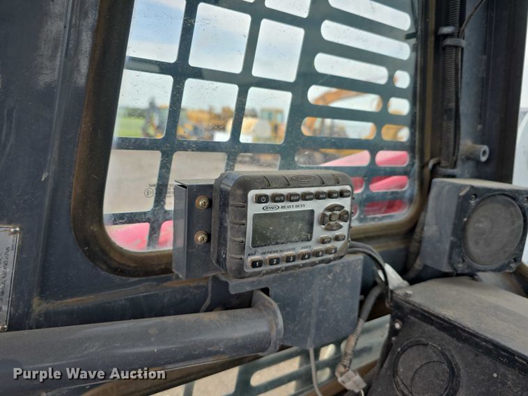 image for item DT6980 2013 Takeuchi TL12 tracked skid steer loader