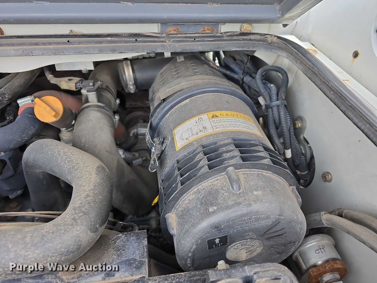 image for item DT6980 2013 Takeuchi TL12 tracked skid steer loader