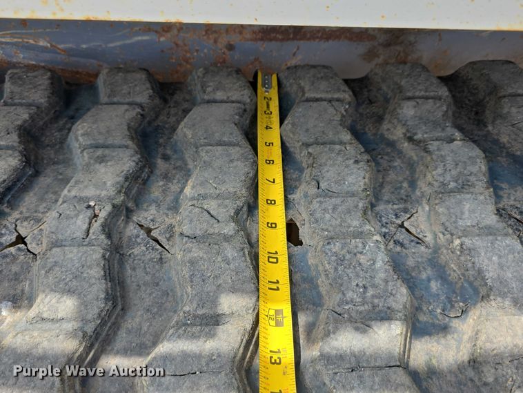 image for item DT6980 2013 Takeuchi TL12 tracked skid steer loader