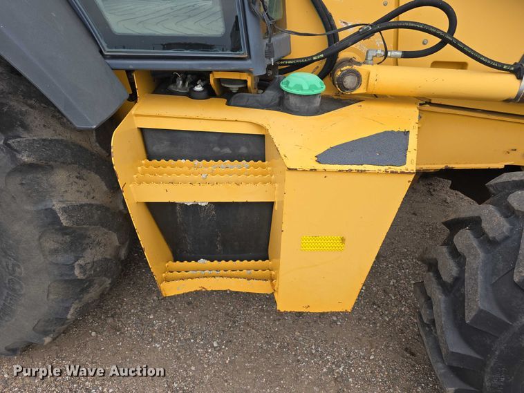 image for item DT6981 2007 John Deere 310TJ backhoe