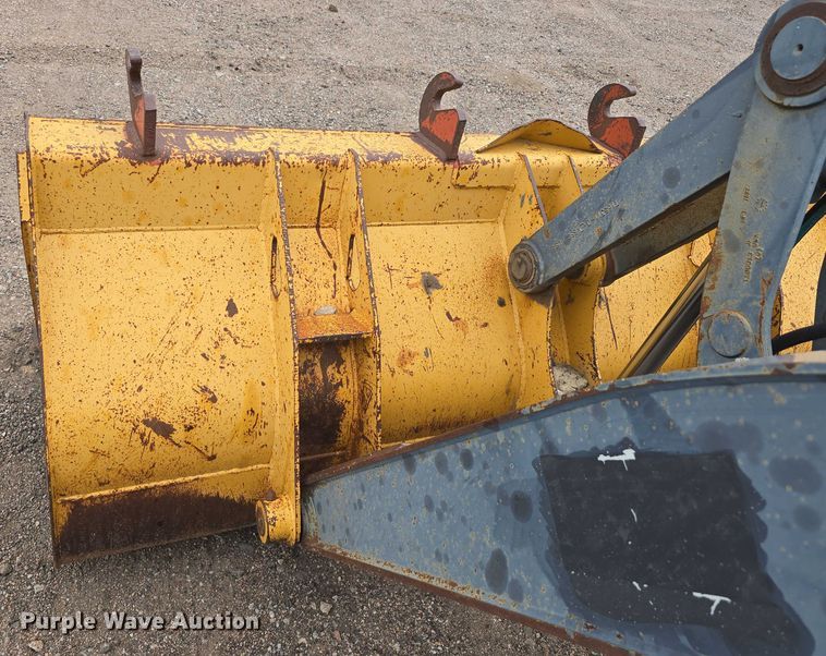 image for item DT6981 2007 John Deere 310TJ backhoe