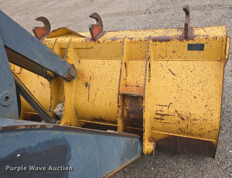 image for item DT6981 2007 John Deere 310TJ backhoe