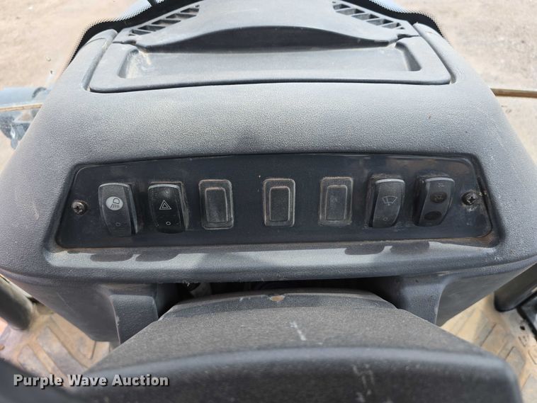 image for item DT6981 2007 John Deere 310TJ backhoe