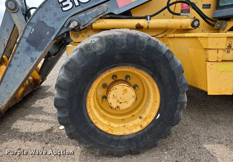 image for item DT6981 2007 John Deere 310TJ backhoe